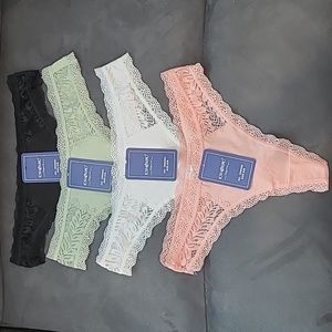 4 Rosa Junio Thongs S/M NWT